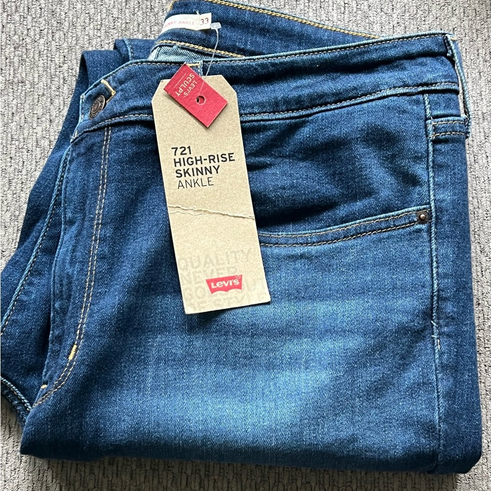 Levi's Dark Blue High-Rise Skinny Ankle Jeans - Picture 3 of 6